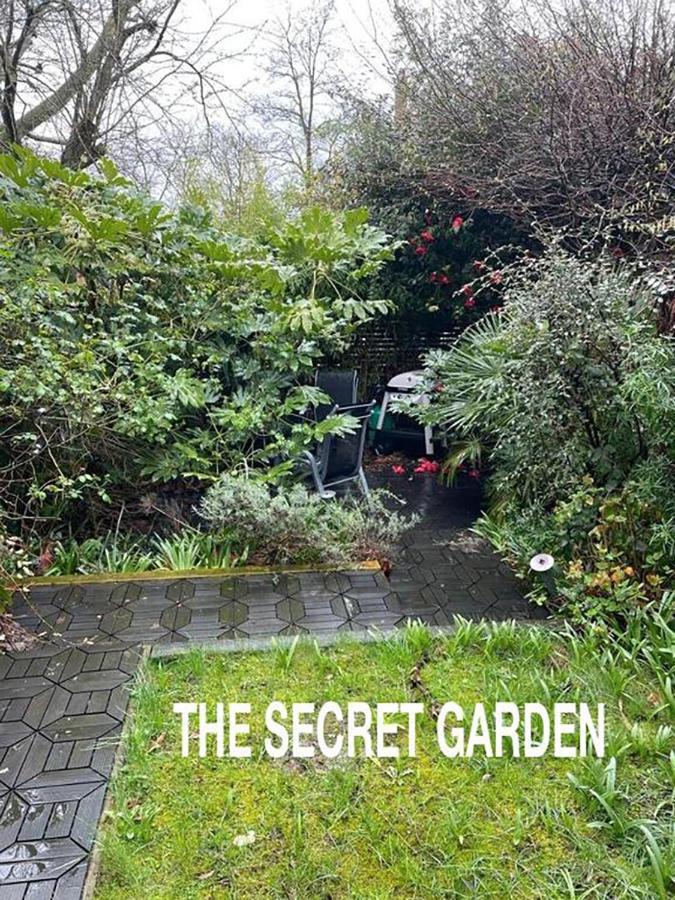 Luxury Large 1 Bed Apartment With Garden In Hampstead Min 3 Nights Londyn Zewnętrze zdjęcie